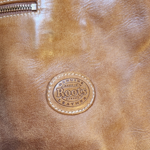 Roots vintage made in Canada bag in EUC - Picture 12 of 12